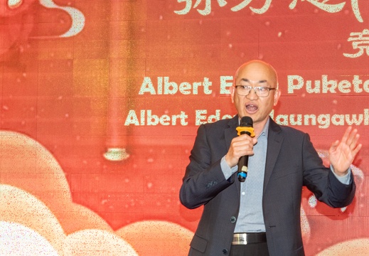 8dc34ec63df524d4e0d4ab862dc7b726